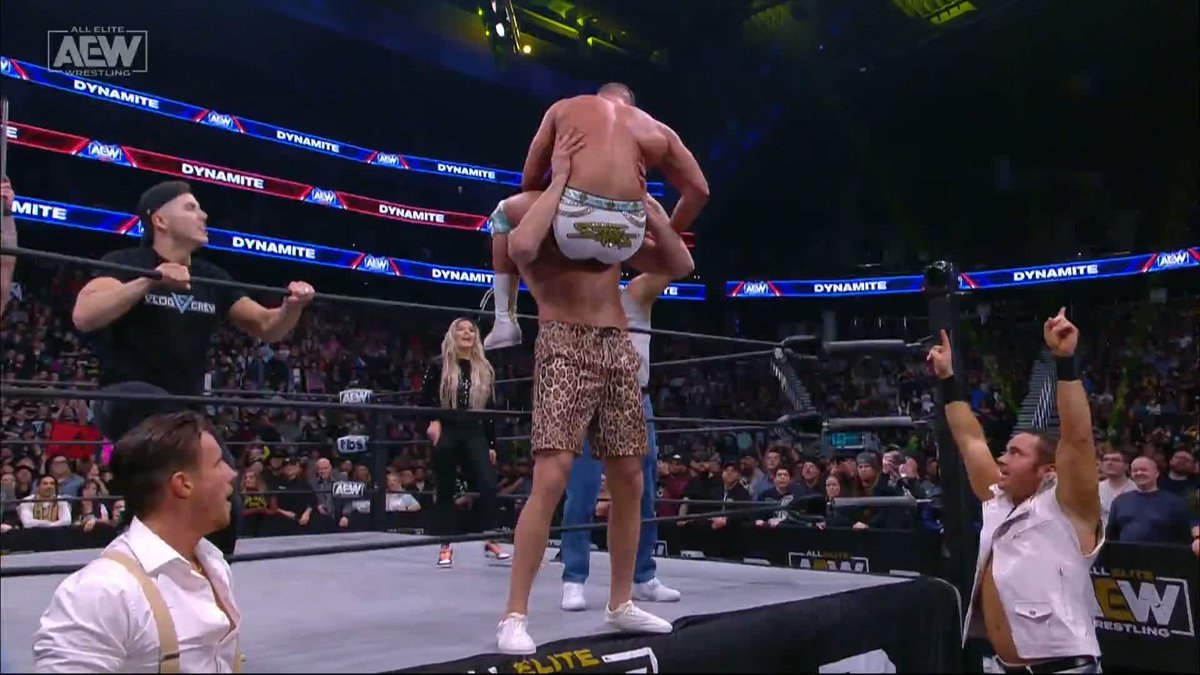 .Chris Jericho is not taking this loss well, as the #JerichoAppreciationSociety drive Ricky Saints through the table! It’s #AEWDynamite LIVE on TBS!