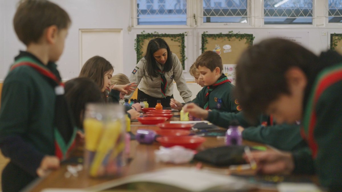 New year, new volunteer. Give volunteering with Scouts a go – it gives you skills, helps you meet new friends, and makes a real difference to young lives.