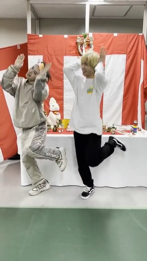 ／ たくさん踊ってくれてありがとう！！🎉🎉 #ウサギダンス🐰‼️ ＼ #西村拓哉 #岡﨑彪太郎 #Lilかんさい