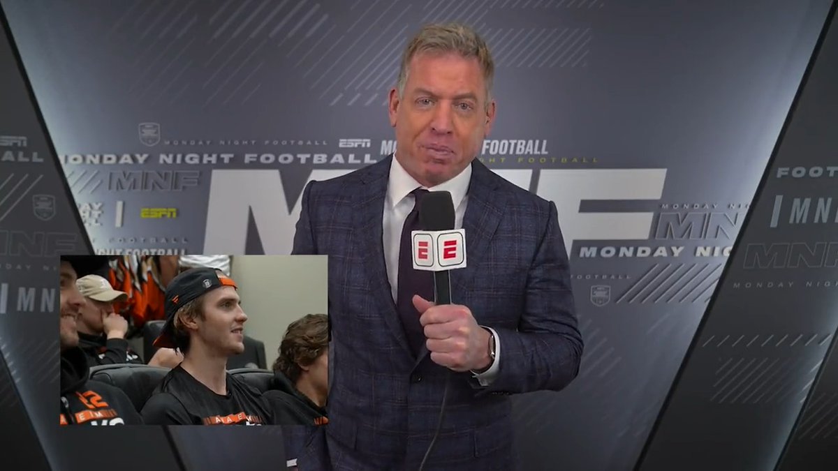 From one Troy to another 👏👏 Thanks for the assist, Troy Aikman, in letting Troy Terry know he's an #NHLAllStar! #FlyTogether | ESPN