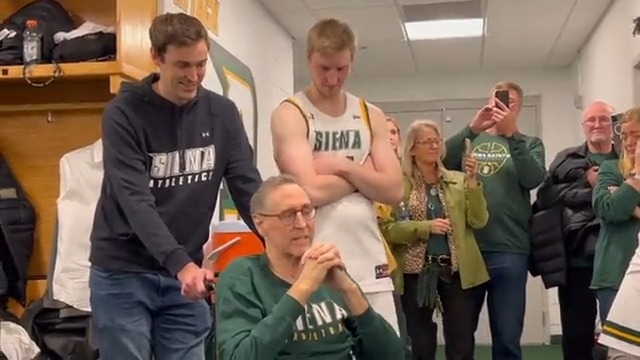 This one’s for Mr. Baer 🙏💚💛 #MarchOn