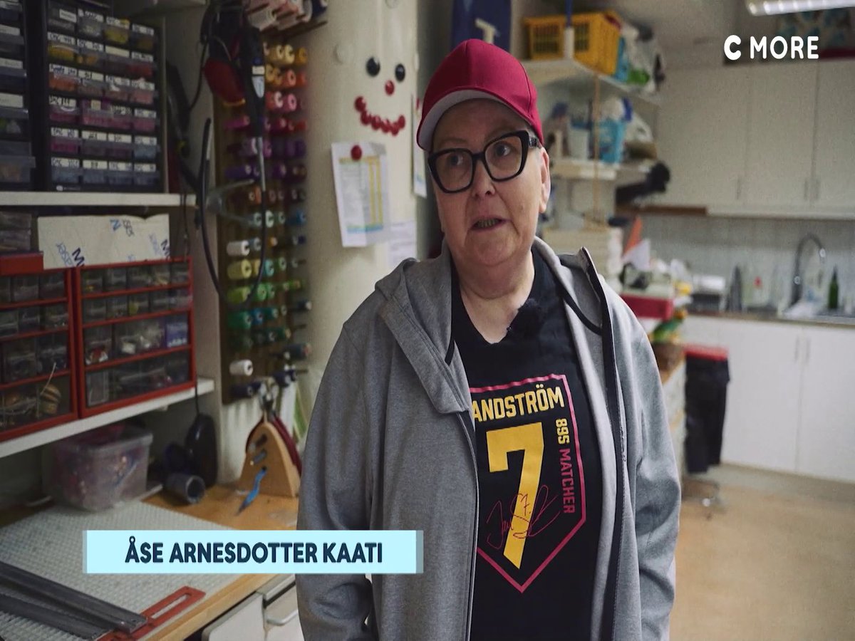 Åse Kaati Vilket hockeyhjärta! ❤️ "om det är det sista jag gör, ska jag se en match till!"