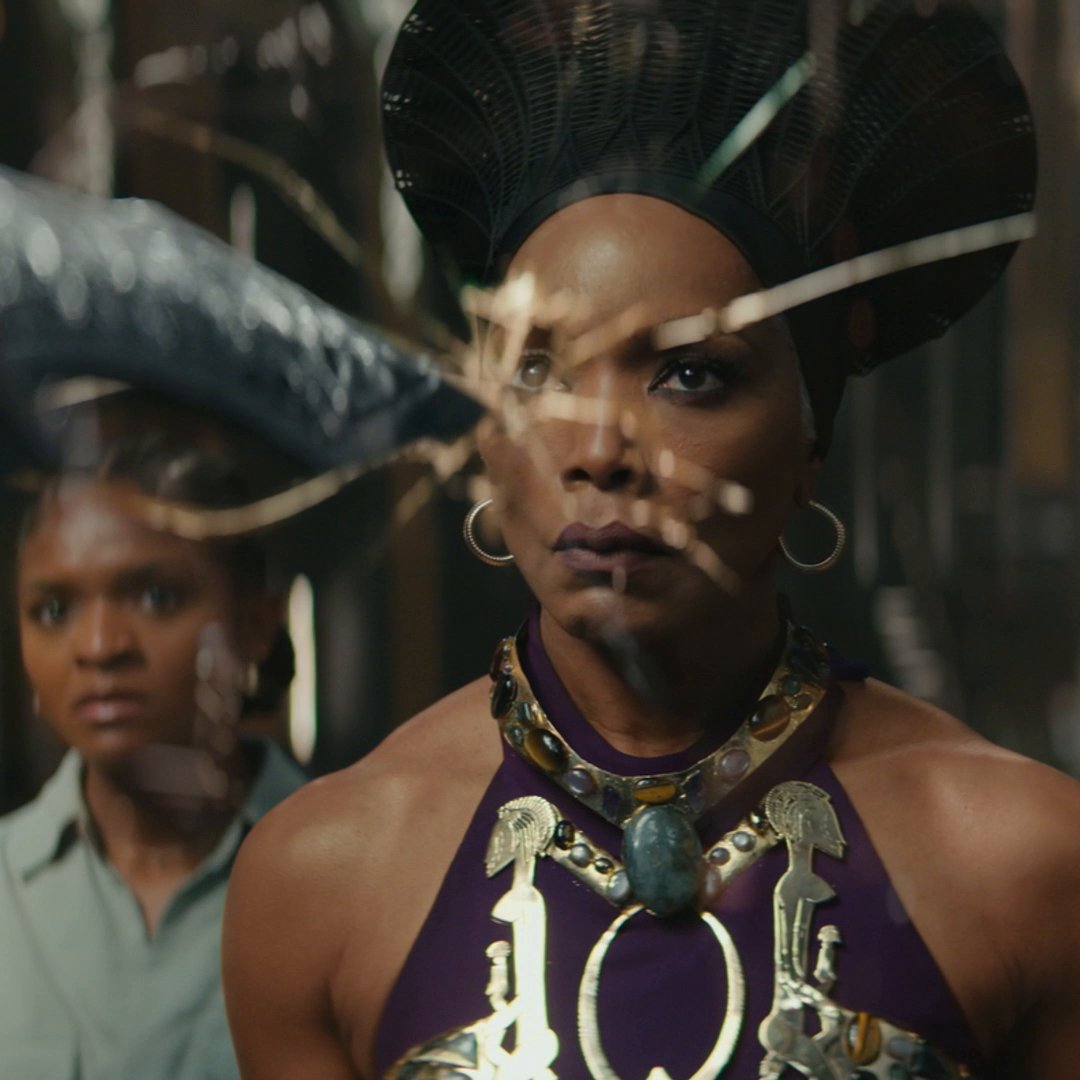 ✊ ¡Por Wakanda! ✊ Pantera Negra: #WakandaPorSiempre, estreno 1 de febrero en @DisneyPlusLA.