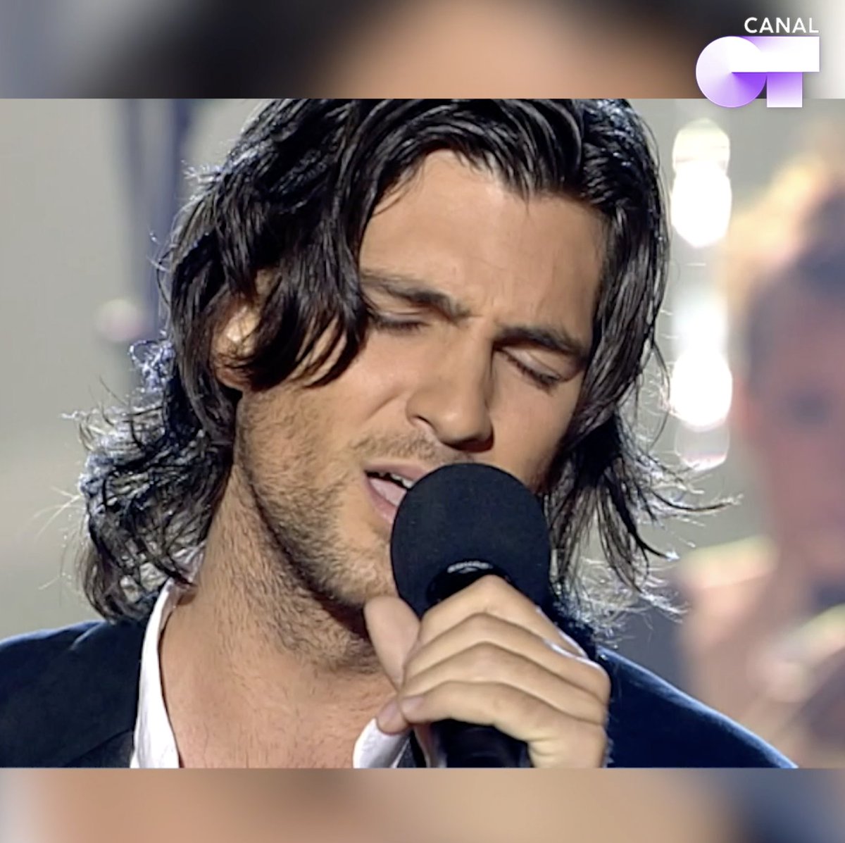 ¡Feliz cumpleaños fran dieli (#OT2005)! 🎂 Te deseamos lo mejor y que en este 2023 nos llenes de música 🎶❤️ ¡Te queremos! ✨🫶🏻