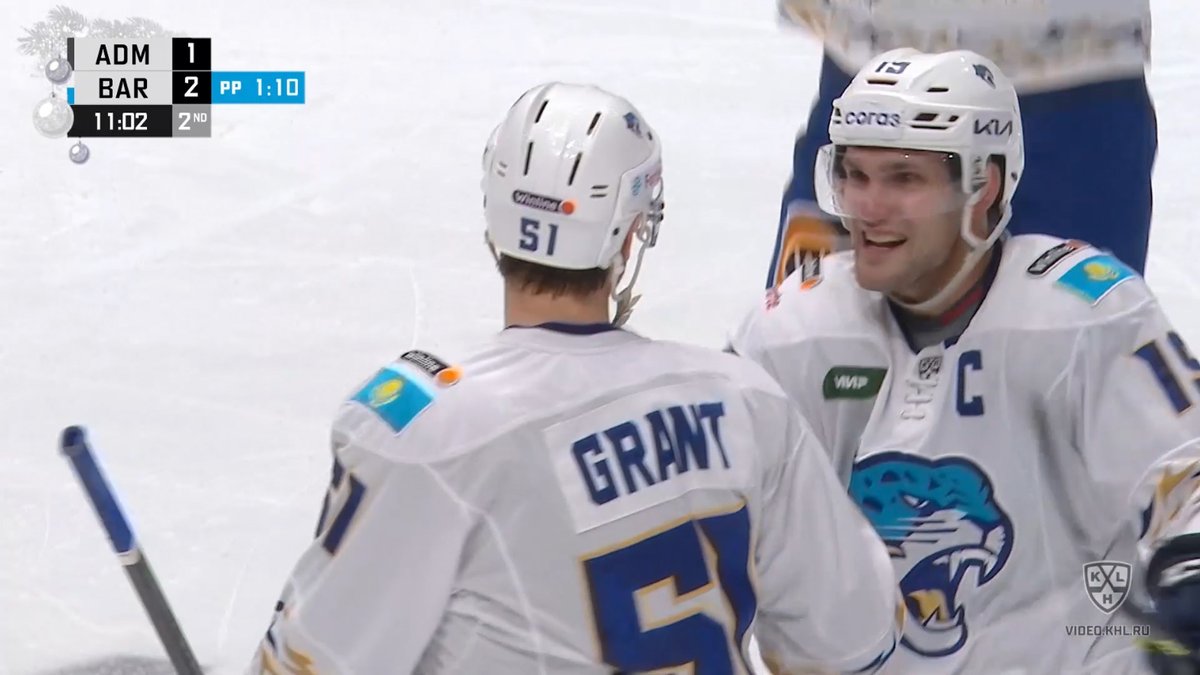 Alex Grant 🇨🇦 Alex Grant 🇨🇦 Alex Grant 🇨🇦 Alex Grant 🇨🇦 It's not a typo. Alex Grant 🇨🇦 becomes first defenseman in KHL history to score FOUR goals in a game!