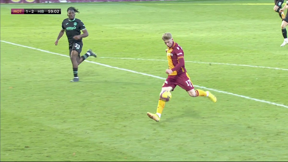 "HIS HEART BEATS FOR MOTHERWELL, HE'S GOT MOTHERWELL IN HIS BLOOD!" ❤️️