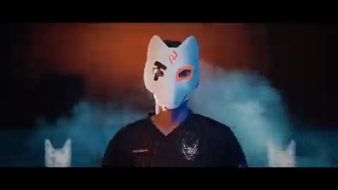 Masken absetzen! Wir dürfen stolz unser Die Techniker Prime League Main Team präsentieren 🔥 🇩🇪 Jason Schrage 🇩🇪 zap 🇦🇹 ItsUniqueCORN 🇩🇪 Dreilix 🇲🇦 Frozen 🇲🇦 🦊 Sebi (HC) 🦊 Peet (AC) 🦊 Engie (Mamager) Willkommen in der #foxfamily🦊! Bereit aufzumischen? 😈