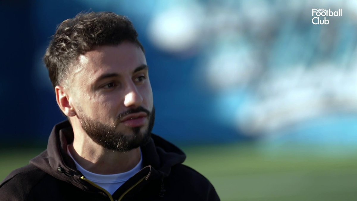 🗨️ "J'avais pas de mots, j'étais dans le vide" Jonathan Clauss revient sur l'annonce de sa non-sélection pour la Coupe du Monde avec l'équipe de France ❌🇫🇷