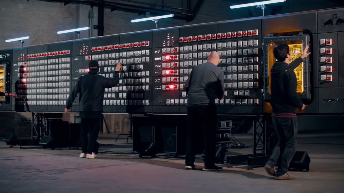 Jam session on the world's largest drum machine. ๐ ๐ฅ via Red Bull Music