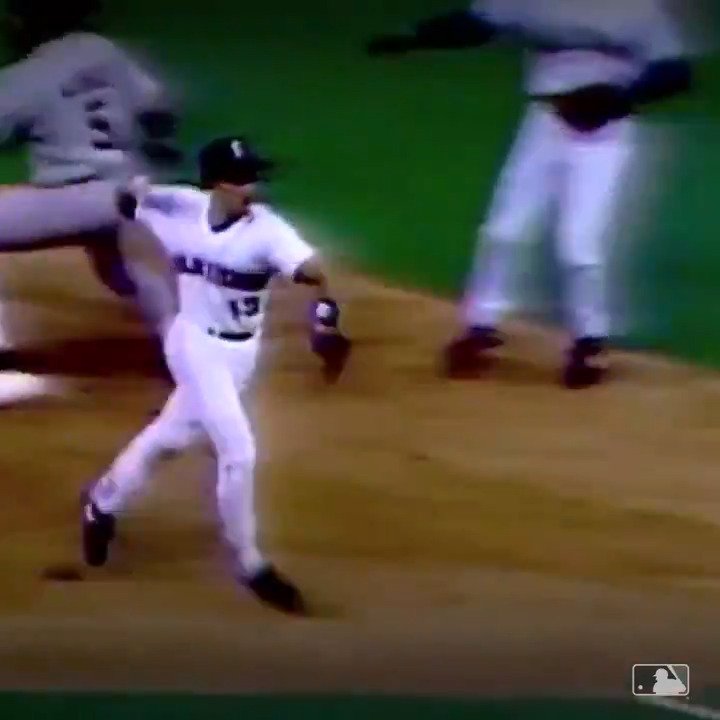 🗣️ No soy especialista en béisbol, pero me cuesta entender como Omar Vizquel, un tipo que hacía estás cosas, no termine en el Salón de la Fama ⤵️