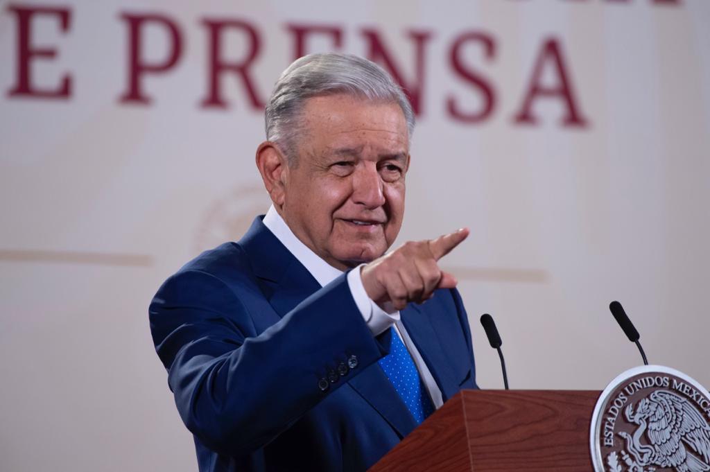 El presidente Andrés Manuel reveló que a su llegada a México, el presidente de Estados Unidos, Joe Biden, reconoció al Aeropuerto Internacional Felipe Ángeles como “un gran aeropuerto”, durante el recorrido que hizo por sus instalaciones.