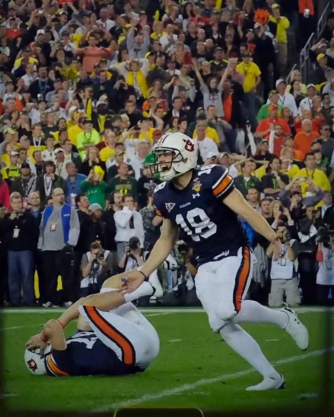 ๐ข๐ป ๐๐ต๐ถ๐ ๐ฑ๐ฎ๐ your Auburn Tigers became the 2010 National Champions ๐