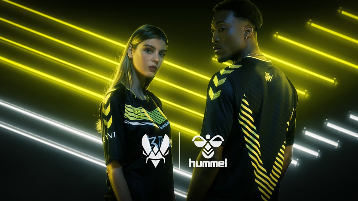 New special year, new partner, new jersey. We are delighted to present our 2023 pro jersey from our collaboration with hummel France, our new sport apparel partner 🙌 Get your jersey now ➡ #LetsPlayTogether 🐝