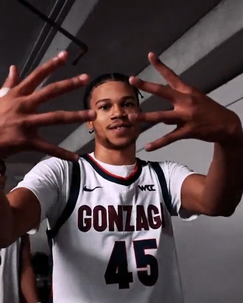 Bolton been ballin' ⚡️ Big Fo’ Five⚡️