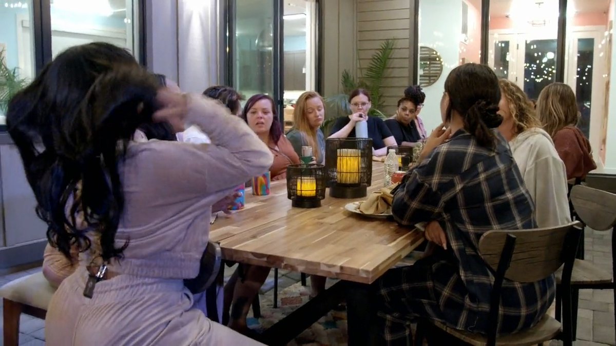 Something tells us that things are about to get wild…💥 #TeenMomFamilyReunion