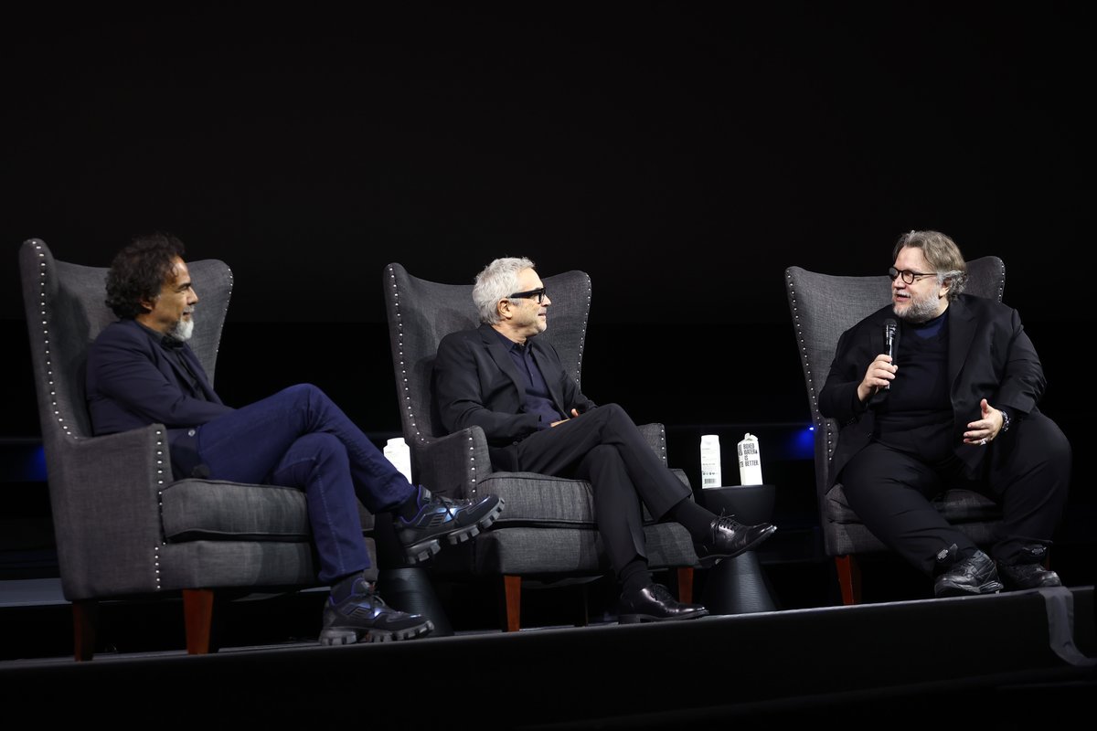 “To be disobedient is to be a thinking person.” Watch as #PinocchioMovie filmmaker Guillermo del Toro shares a universal truth from the film with friends and lifelong collaborators, Alejandro G. Iñárritu and Alfonso Cuaron. ❤️