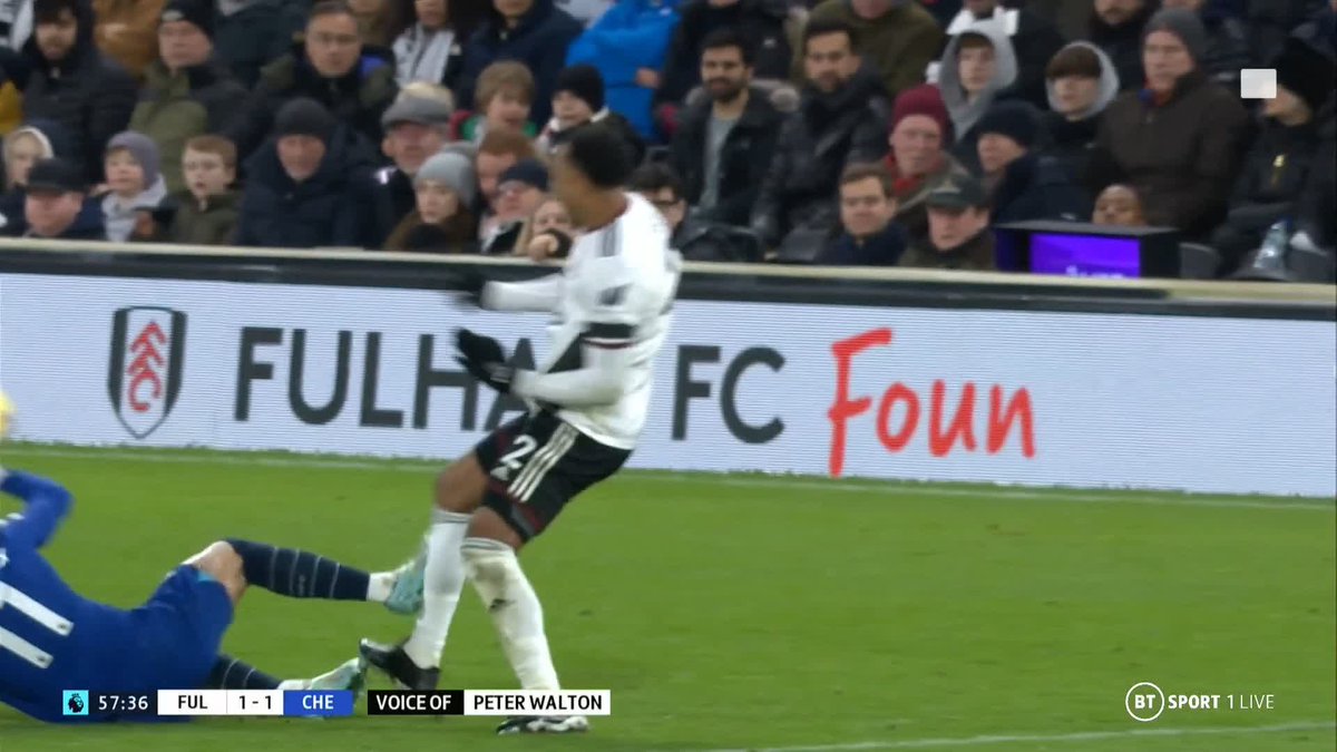 That's a horror tackle 😳 João Félix is shown a straight red on his Chelsea debut...