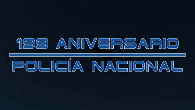 ¡Felicidades a toda la #FamiliaAzul!🚨👮🎉 🎂Cumplimos 1⃣9⃣9⃣ años siendo tu Policía Nacional... Bueno, y también la de tu abuela, y la de tu Tataratatarabuelo...😉 ...💙Y nuestro deseo es serlo algún día también de tus biznietos👶 Porque #SomosTuPolicía ♾🇪🇸