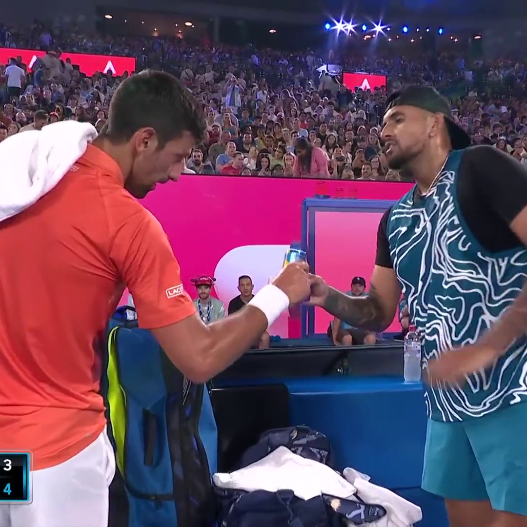 Sharing is caring 🤝🥤 #AusOpen | Novak Djokovic | Nicholas Kyrgios