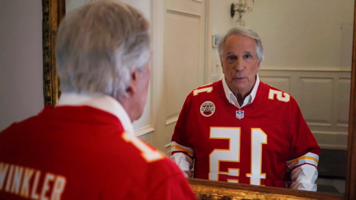 Henry Winkler out here Fonzing hard for the Chiefs
