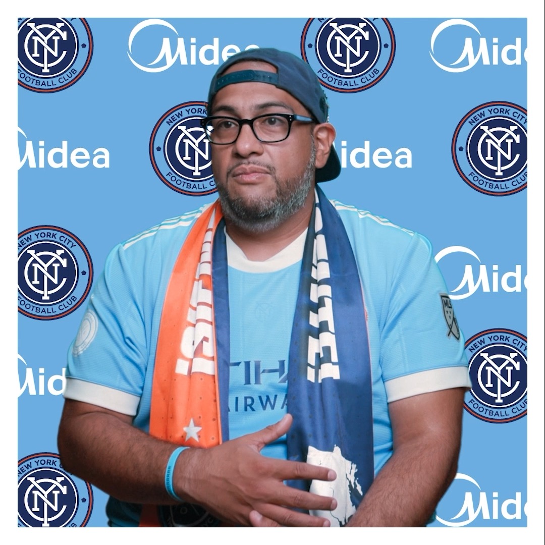 …is there a #difference between #fans vs #supporters? Check out our #SurprisingStories Series with @NYCFC + #MakeYourselfAtHome with (y)our #MideaU #AirConditioner #SurprisinglyNYCFC #SurprisinglyNYC #SurprisinglyMidea