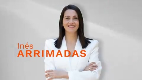 Por tu valentía. Por ser la voz de los constitucionalistas. Por dar un paso al frente en los momentos más difíciles. Por luchar para que los españoles sean #RadicalmenteLibres ¡Gracias, Inés Arrimadas! 🧡
