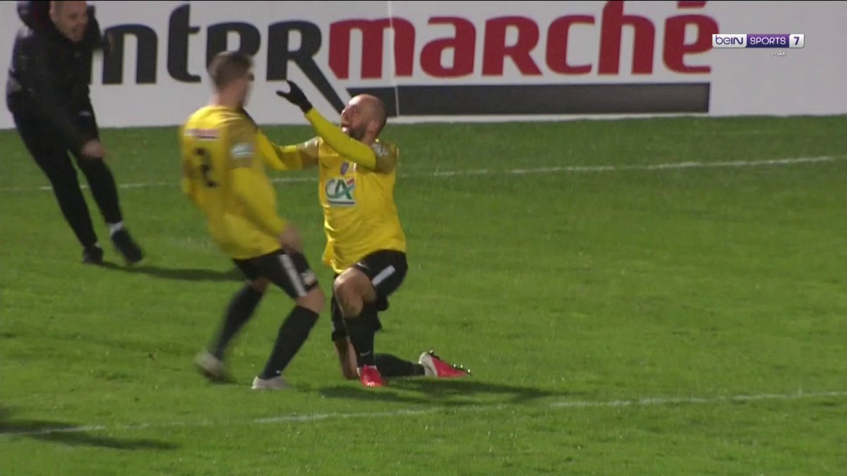 🇫🇷 #CoupeDeFrance 🔥 Pays de Cassel (R1) élimine Wasquehal (N2) aux tirs au but et se qualifie pour les 16èmes de finale ! 👀 Ils y affronteront le Paris Saint-Germain !