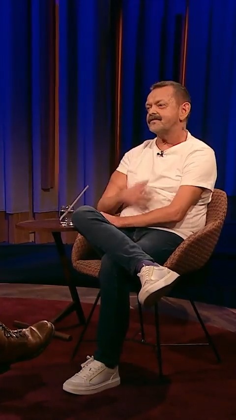 “I see myself as the luckiest man alive” Felix Gretarsson tells Tommy Tiernan he is grateful to be the world’s first double arm transplant recipient. Felix Gretarsson #TommyTiernanShow