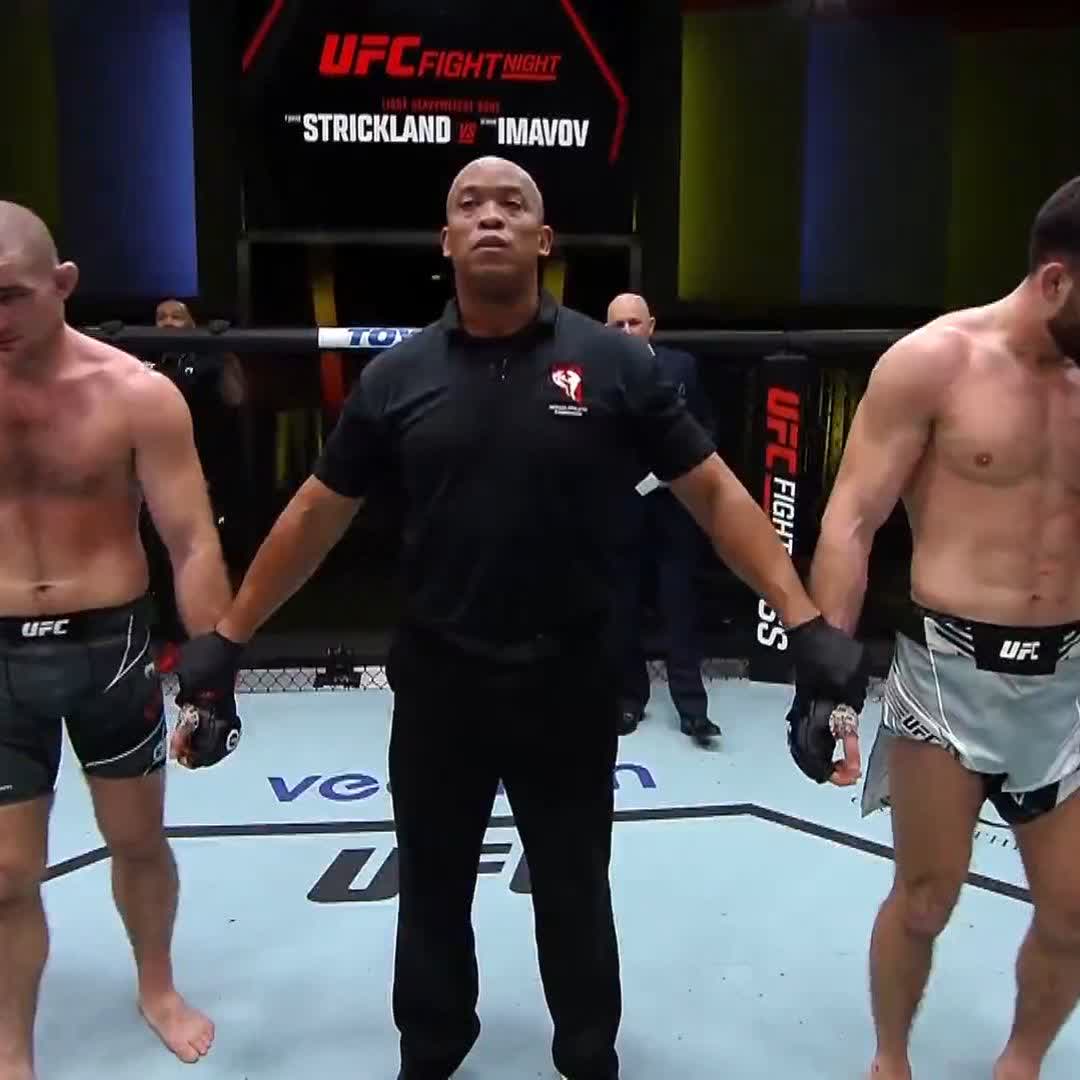 Aïe, coup dur pour Nassourdine Imavov… 🤕 Le Français perd malheureusement son premier main-event à l’UFC. Sean Strickland l’emporte par décision unanime. 🙅♂️ #UFCVegas67