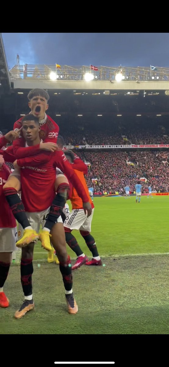 This view of Marcus Rashford’s winner against Man City 🤩🔴 (via jordanodoherty/TT)