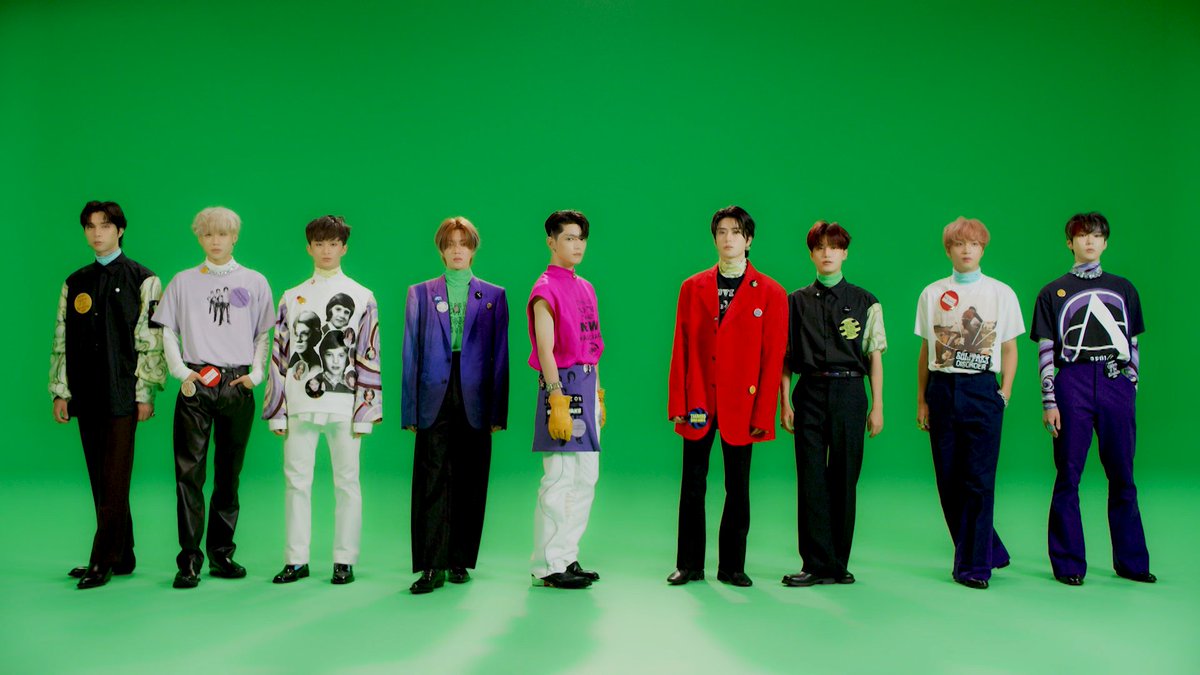 reminds me of the time taeil said he expected something to be edited on the sticker green screen and then they gave us this