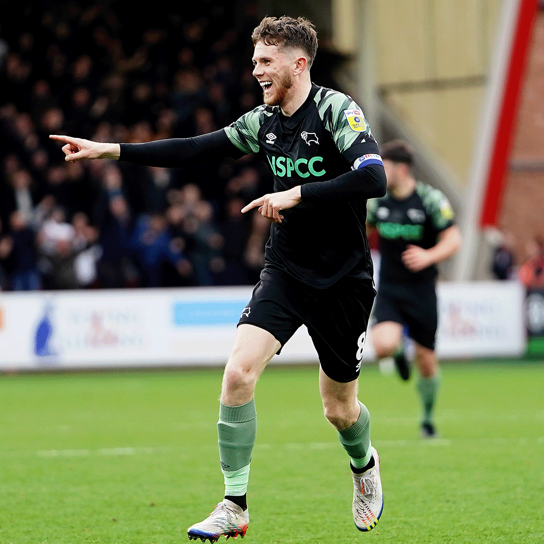 Start your Sunday with a look at this absolute 𝗦𝗖𝗥𝗘𝗔𝗠𝗘𝗥 from Max Bird 😱🤯 Goal of the season won already? #DCFC