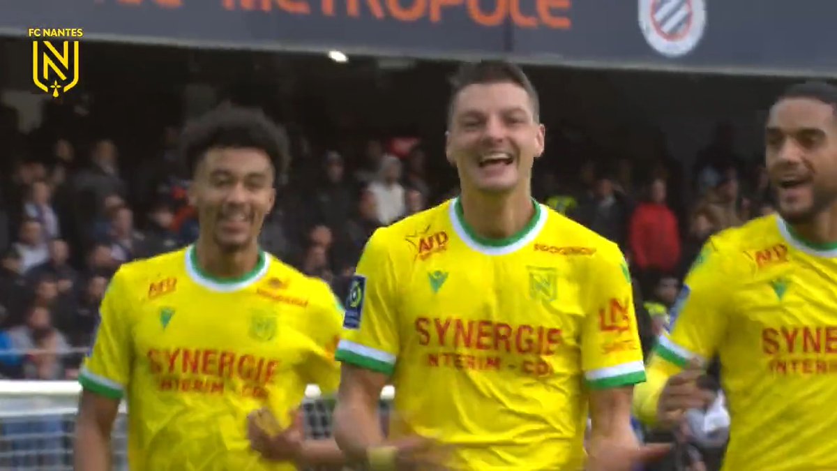 Ah bah c'est bien Andrei, super pour la lucarne ! Génial ! 🧹🕸 Ce missile d'Andrei 🚀🇧🇷