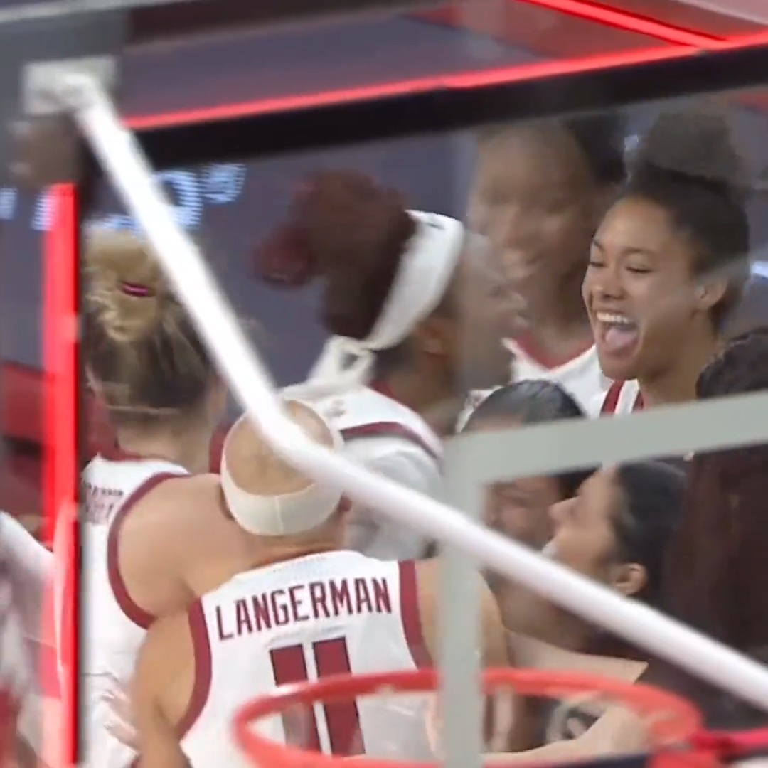 this final sequence was outrageous 🤯 Razorback Women's Basketball x #SECWBB