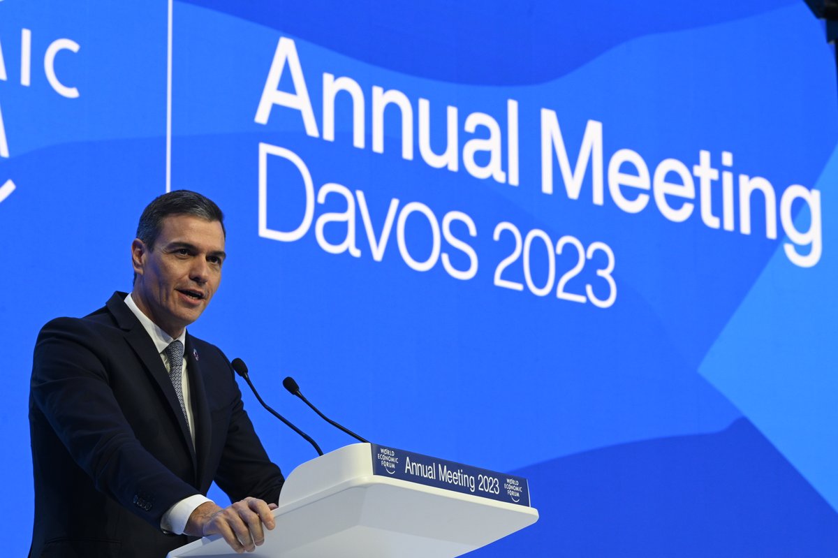 Cómo pedir a nuestros ciudadanos que aguanten un poco más la inflación cuando algunas grandes empresas pagan cero impuestos gracias a paraísos fiscales Les pido a ustedes, élites globales presentes en #Davos, que nos ayuden a cambiar esta situación. Es hora de arreglarlo.