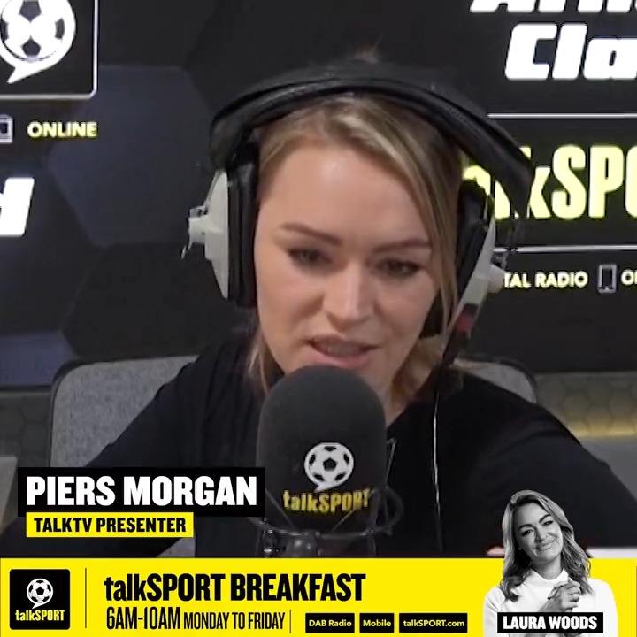 🏆 Piers: “When we win the league after they got rid of the GOAT, I expect Ten Hag to get on branded knees &amp; apologise!” 🤣 Laura: “We’ll have to explain to him who you are, first…” Brutal from Laura Woods after Piers Morgan says he’d expect an apology from Erik ten Hag 😂