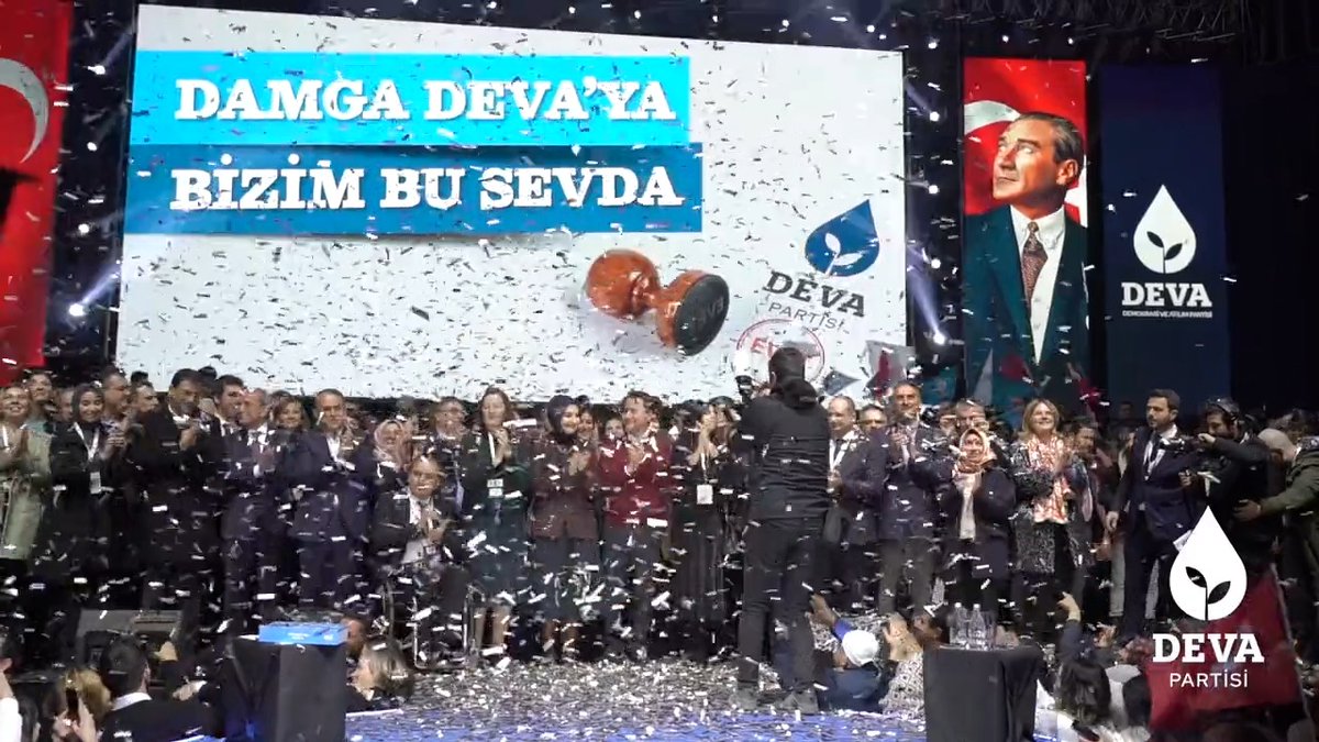 Pazar günü Ankara’da binlerce arkadaşımla #DEVATürkiyesi’nde buluştuk. Aramızda olan, gelemese de desteğini esirgemeyen tüm dostlarıma teşekkür ediyorum.