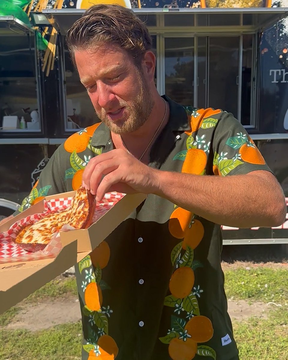 Barstool Pizza Review - The Pizza Slice (Key Largo, FL)