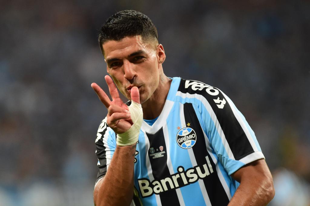 🤩 ¡Eso es debutar a lo grande! A Luis Suárez le bastaron 38 minutos con Grêmio FBPA... y se marcó un hat-trick ⚽⚽⚽💥 📹 ESPN
