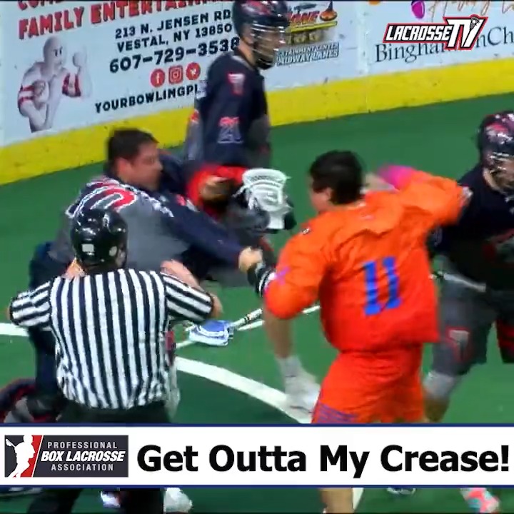 Get OUTTA MY CREASE! Binghamton Bombers Goalie Jake Lazore took issue when Syracuse Spark's Vaughn Harris (Vaughn Harris) dove into the crease Friday night... #fight See the Professional Box Lacrosse Association ALL Season on Next Game Saturday at 7PM ET.