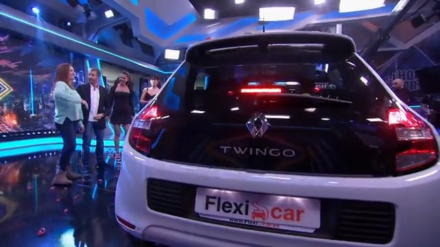 Con Flexicar y una lata de mejillones, Montse consigue llevarse el coche de moda #UgarteAcostaEH