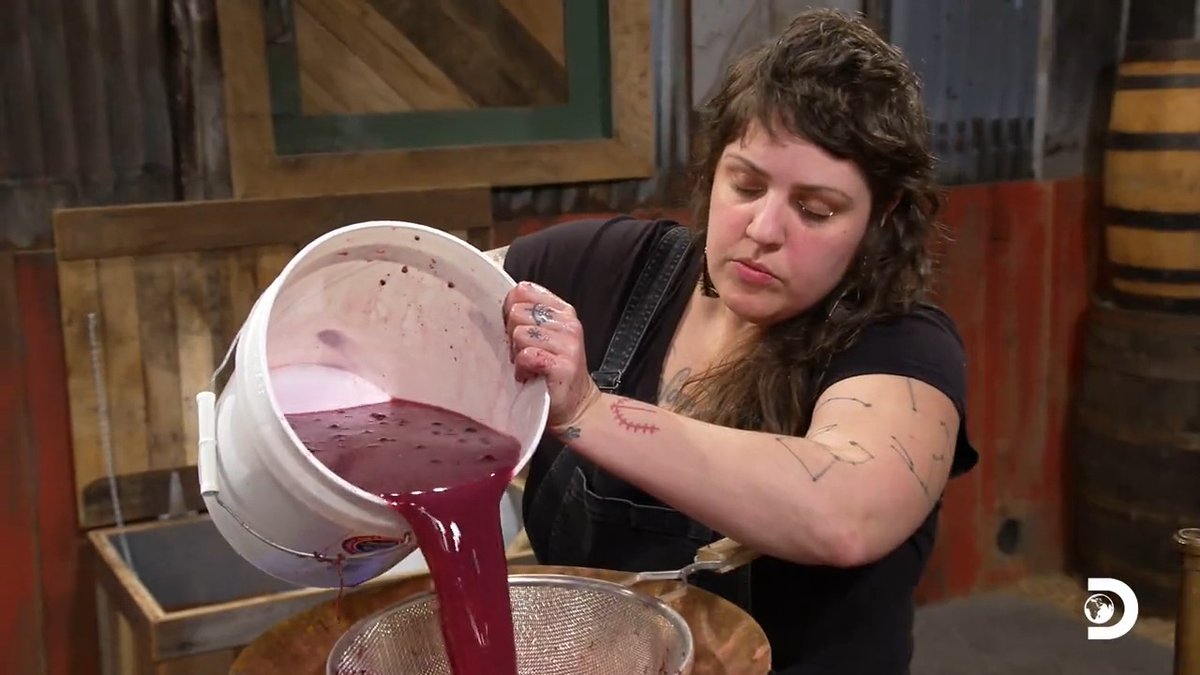 With two #Moonshiners full of talent, this competition is going to be a close call. A new episode of #MasterDistiller starts now on #Discovery.