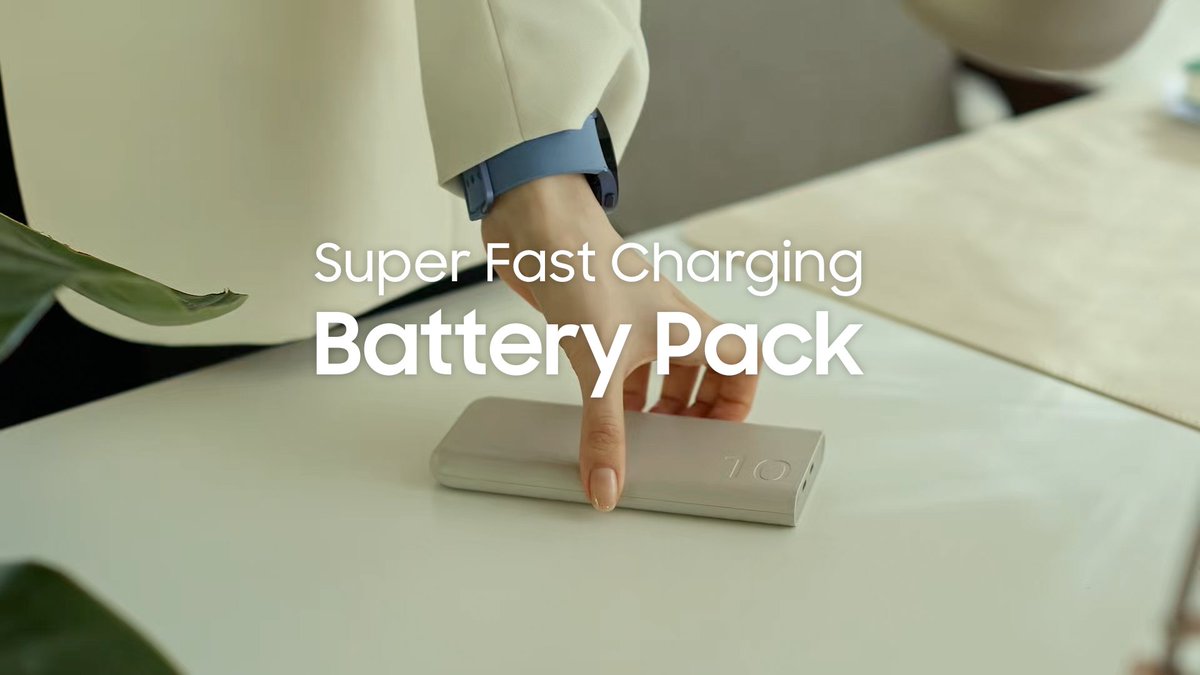 The new Samsung Battery Pack takes charging to another level. Power up your Galaxy device in a flash with 25W Super Fast Charging, or charge up to two devices at once - all while showing you care for the planet. Learn more: