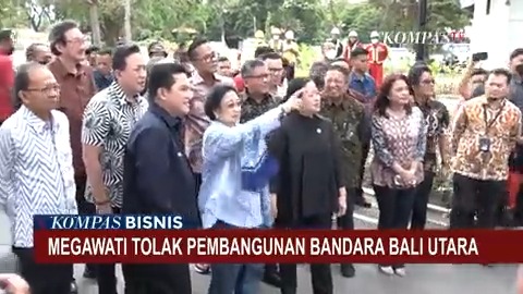 Megawati Soekarnoputri mengaku menolak rencana pembangunan bandara di Buleleng karena dianggap hanya menguntungkan investor saja. Dalam kunjungannya untuk memantau pembangunan kawasan ekonomi khusus di Sanur, Mengawati menganggap bandara di Buleleng tidak perlu.