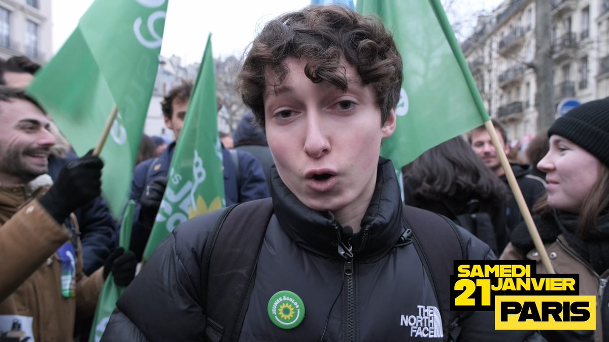 Hier lors du #19Janvier, les jeunes étaient dans la rue ! Macron veut nous faire travailler plus longtemps plutôt que de taxer les plus riches : c'est insupportable. Demain lors de la #Marche21Janvier, continuons à nous mobiliser contre la réforme des retraites ✊