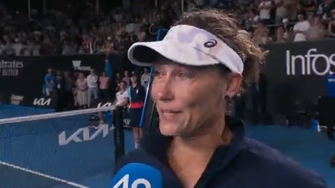 An emotional farewell 🇦🇺 Thank you, Samantha Stosur 💙