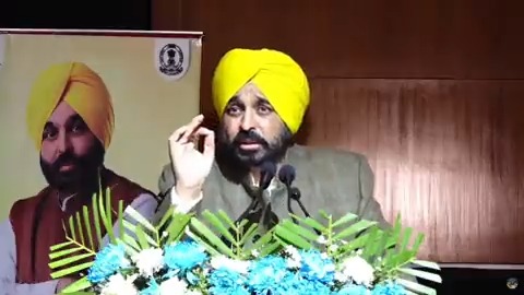 #SchoolOfEminence ਅਜਿਹੇ ਸਕੂਲ ਹੋਣਗੇ ਜਿੱਥੋਂ ਅਸੀਂ ਹੁਨਰ ਨੂੰ ਤਰਾਸ਼ਾਂਗੇ… ਸਾਡੇ ਬੱਚਿਆਂ ‘ਚ ਬਹੁਤ ਕਲਾ ਹੈ..ਬੱਚਿਆਂ ਦੀ ਕਲਾ ਮੁਤਾਬਕ ਉਹਨਾਂ ਨੂੰ ਮਾਹੌਲ ਦੇਵਾਂਗੇ ਤਾਂ ਜੋ ਬੱਚੇ ਆਪਣੇ ਸੁਪਨਿਆਂ ਨੂੰ ਉਡਾਣ ਦੇ ਸਕਣ…