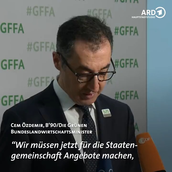 "Wir müssen jetzt für die Staatengemeinschaft Angebote machen, für strategische, für langfristige Partnerschaften." – Cem Özdemir beim Global Forum for Food and Agriculture #GFFA
