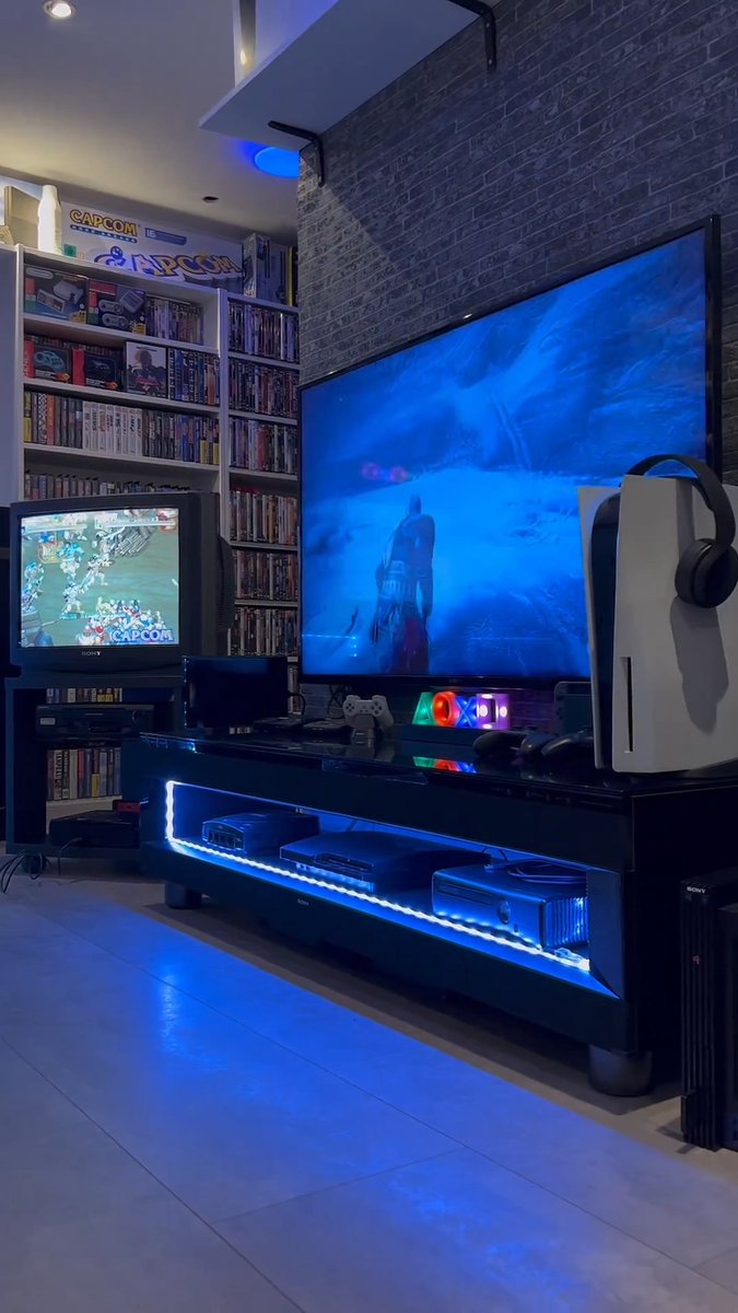 Alright who's coming over and what game are we playing? 📹 : retrogamesroom 📺 BRAVIA XR A80K 4K HDR OLED TV with Google TV (2022) #SonyTV #sonycommunity