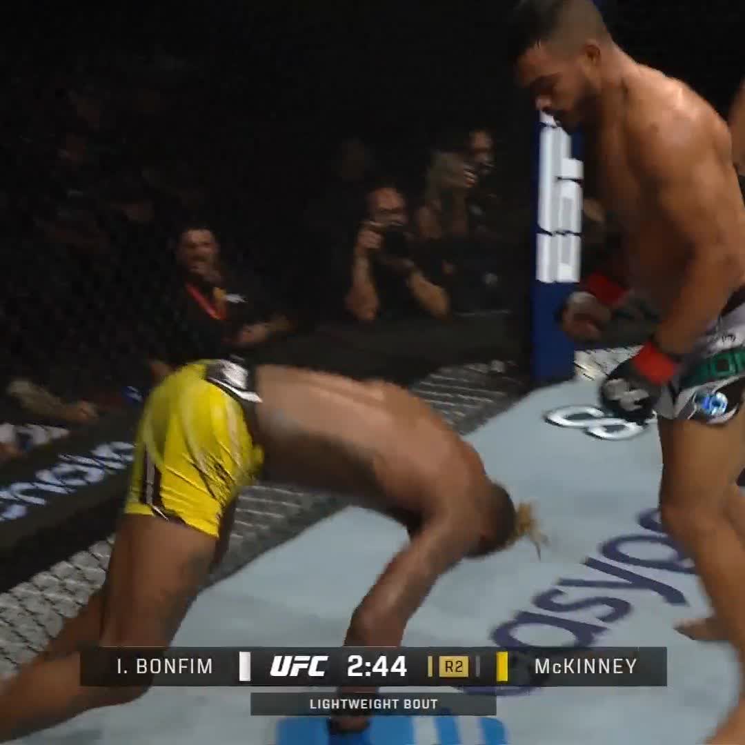 ISMAEL BONFIM WITH THE FLYING KNEE 😱😱 [ #UFC283 | Live on ESPN+ PPV - Link In Bio ]